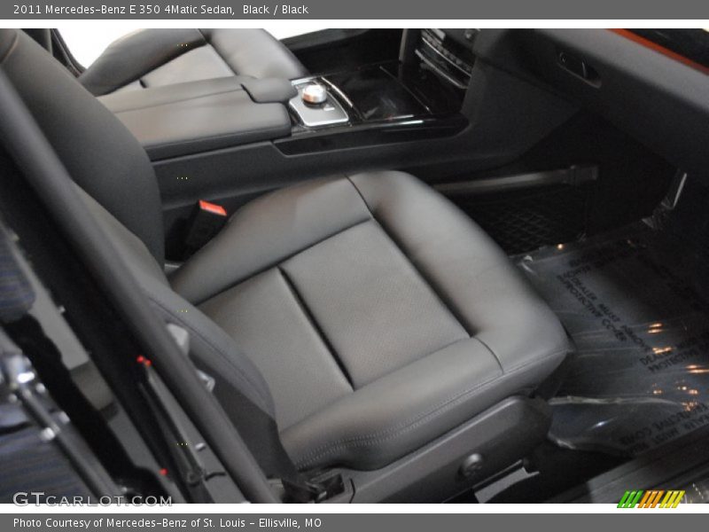 Black / Black 2011 Mercedes-Benz E 350 4Matic Sedan
