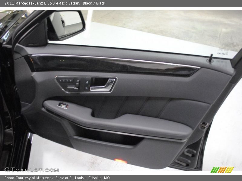 Black / Black 2011 Mercedes-Benz E 350 4Matic Sedan