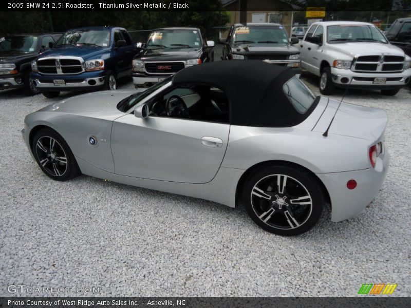  2005 Z4 2.5i Roadster Titanium Silver Metallic