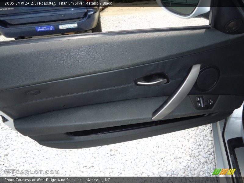 Titanium Silver Metallic / Black 2005 BMW Z4 2.5i Roadster