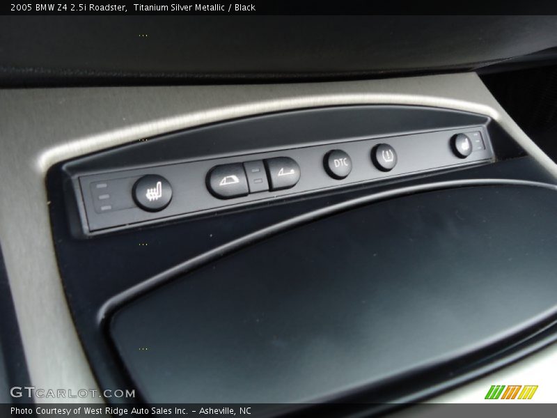 Controls of 2005 Z4 2.5i Roadster