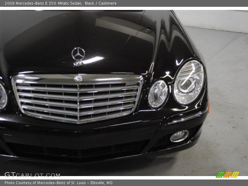 Black / Cashmere 2009 Mercedes-Benz E 350 4Matic Sedan