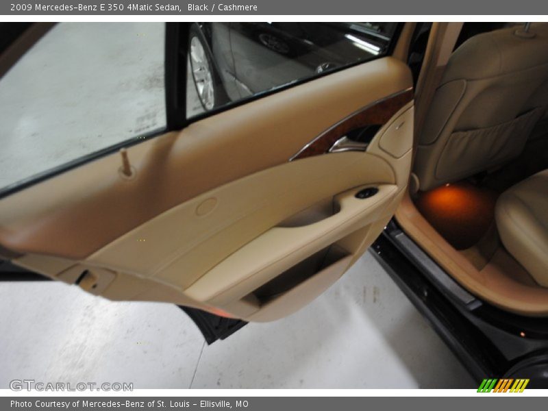 Black / Cashmere 2009 Mercedes-Benz E 350 4Matic Sedan