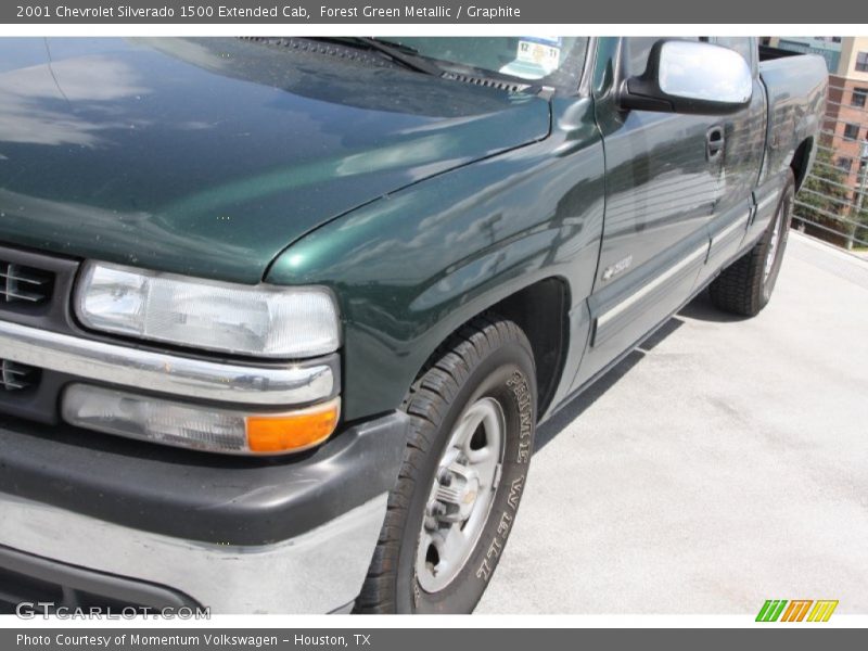 Forest Green Metallic / Graphite 2001 Chevrolet Silverado 1500 Extended Cab