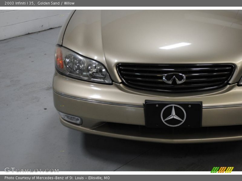 Golden Sand / Willow 2003 Infiniti I 35