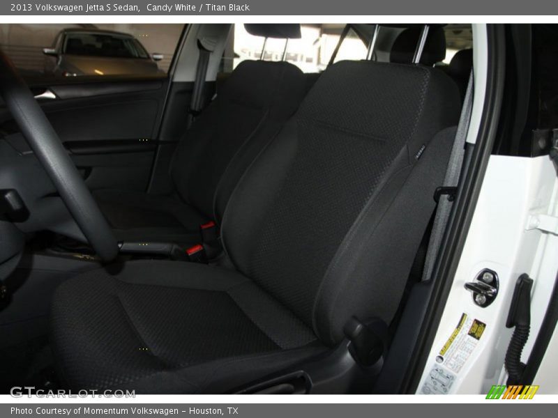 Candy White / Titan Black 2013 Volkswagen Jetta S Sedan
