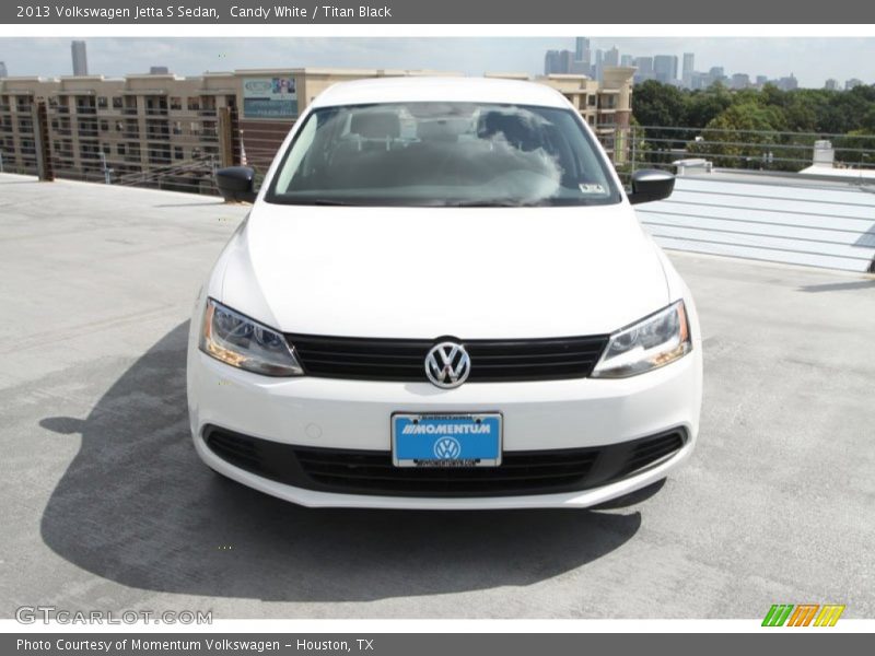 Candy White / Titan Black 2013 Volkswagen Jetta S Sedan