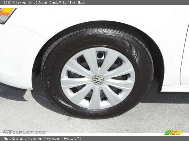 Candy White / Titan Black 2013 Volkswagen Jetta S Sedan