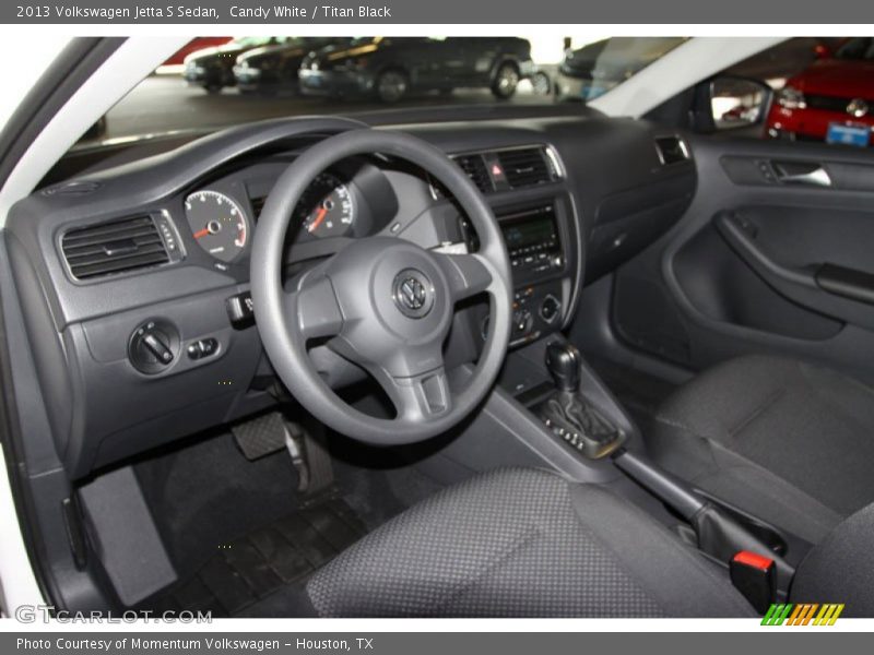 Candy White / Titan Black 2013 Volkswagen Jetta S Sedan
