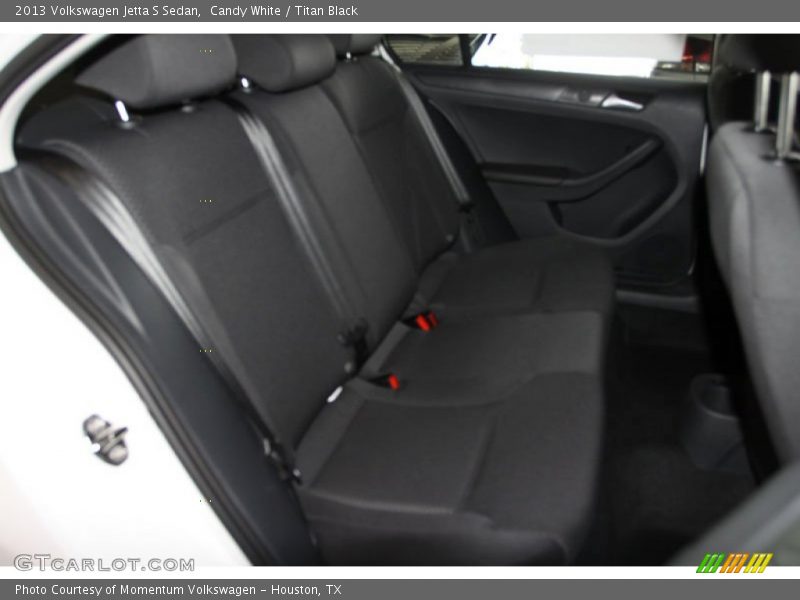 Candy White / Titan Black 2013 Volkswagen Jetta S Sedan
