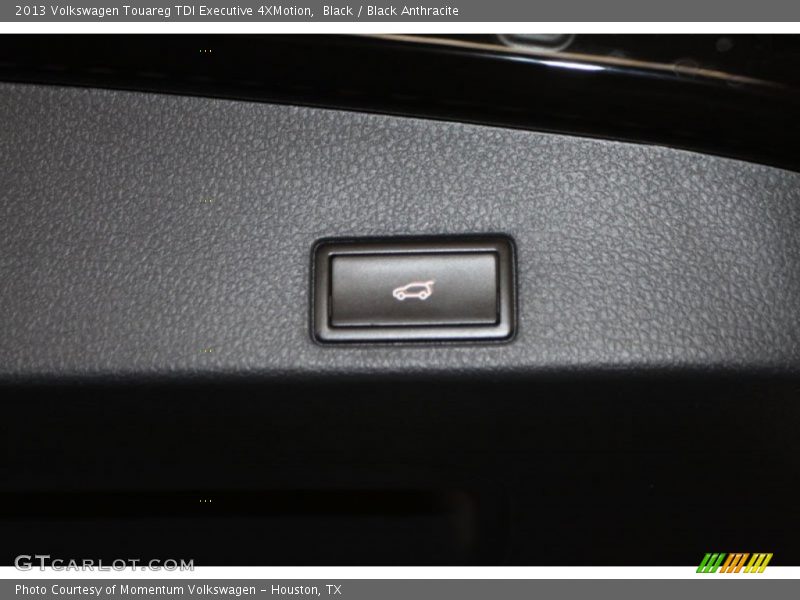 Black / Black Anthracite 2013 Volkswagen Touareg TDI Executive 4XMotion