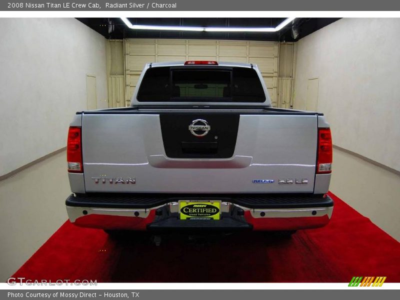 Radiant Silver / Charcoal 2008 Nissan Titan LE Crew Cab
