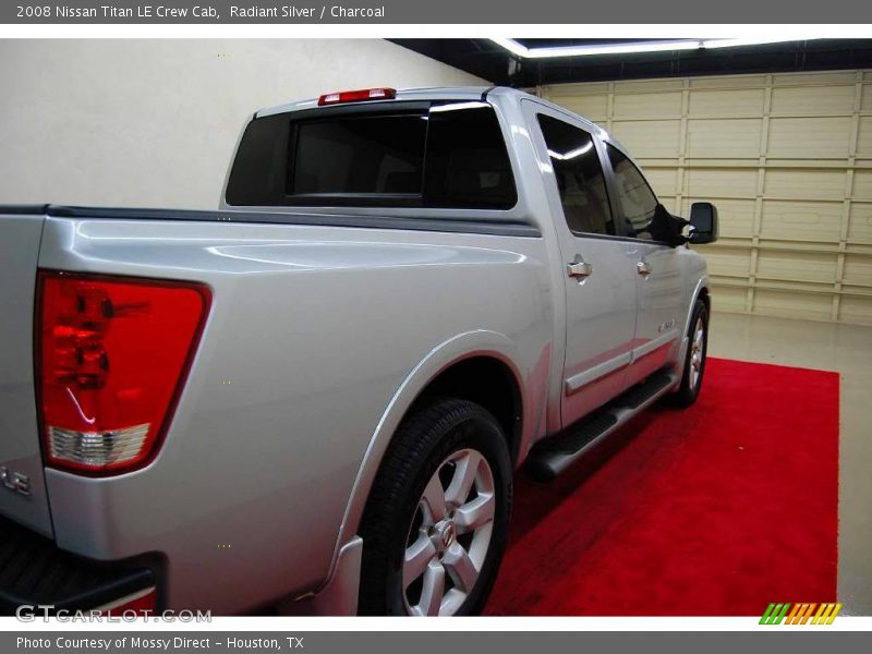 Radiant Silver / Charcoal 2008 Nissan Titan LE Crew Cab
