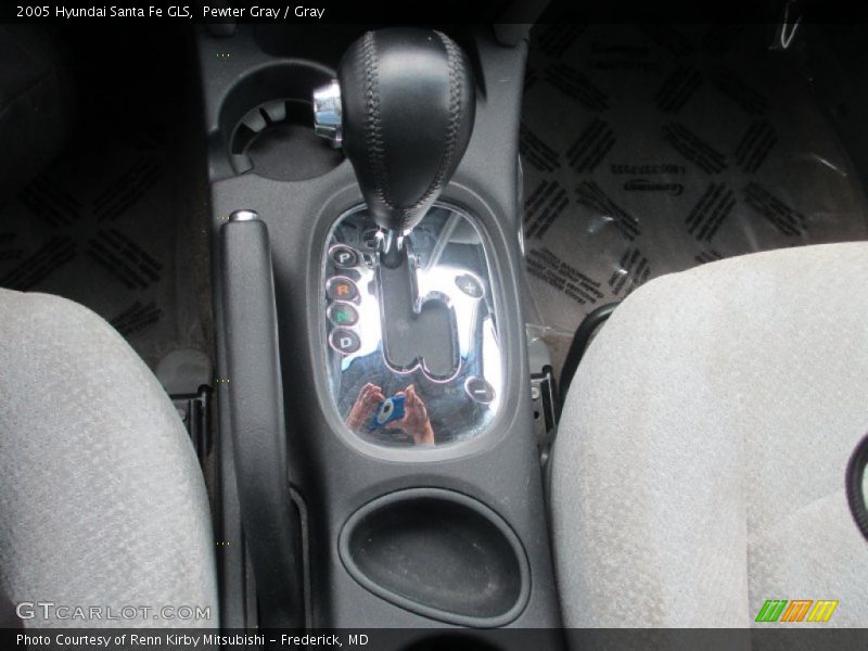 Pewter Gray / Gray 2005 Hyundai Santa Fe GLS