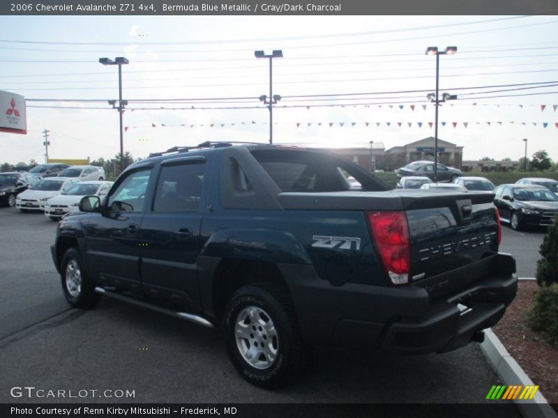 Bermuda Blue Metallic / Gray/Dark Charcoal 2006 Chevrolet Avalanche Z71 4x4