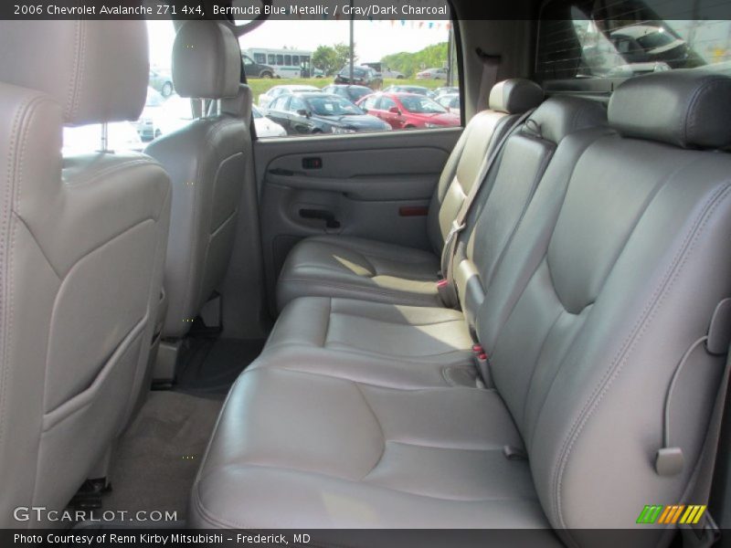 Bermuda Blue Metallic / Gray/Dark Charcoal 2006 Chevrolet Avalanche Z71 4x4