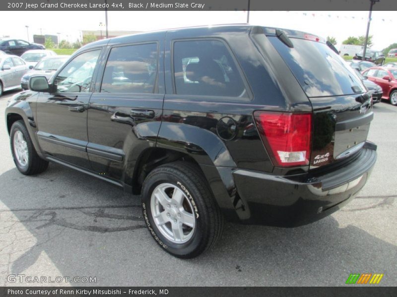 Black / Medium Slate Gray 2007 Jeep Grand Cherokee Laredo 4x4