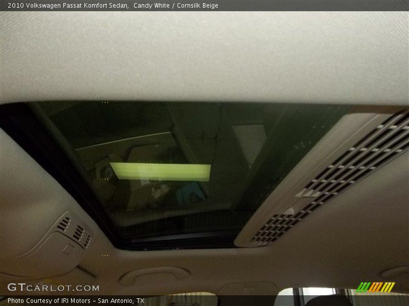 Candy White / Cornsilk Beige 2010 Volkswagen Passat Komfort Sedan