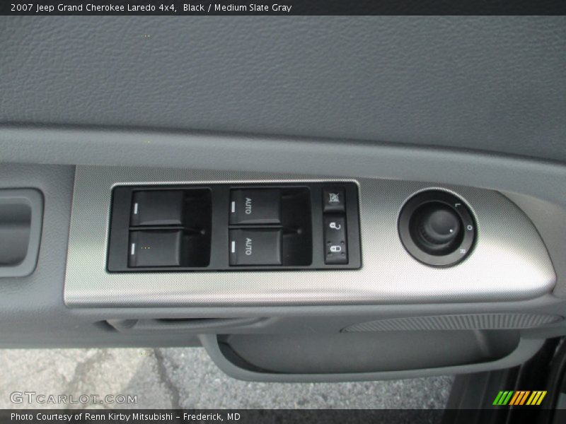 Black / Medium Slate Gray 2007 Jeep Grand Cherokee Laredo 4x4