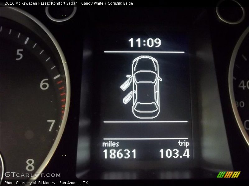 Candy White / Cornsilk Beige 2010 Volkswagen Passat Komfort Sedan