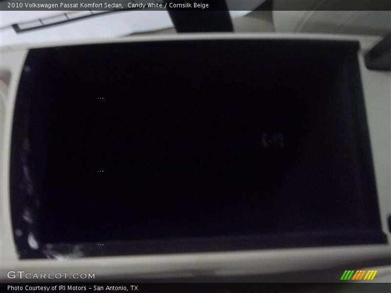 Candy White / Cornsilk Beige 2010 Volkswagen Passat Komfort Sedan