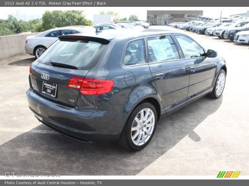 Meteor Gray Pearl Effect / Black 2013 Audi A3 2.0 TDI