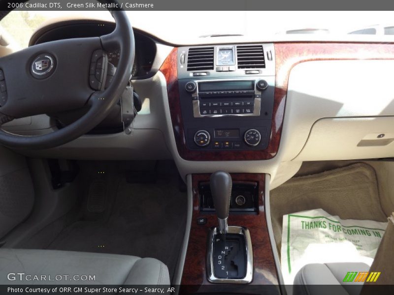 Green Silk Metallic / Cashmere 2006 Cadillac DTS