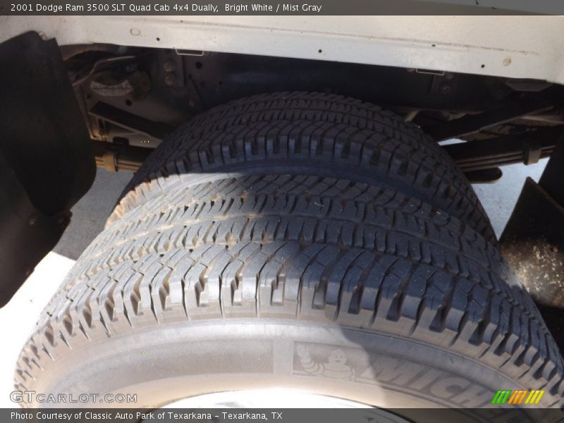 Bright White / Mist Gray 2001 Dodge Ram 3500 SLT Quad Cab 4x4 Dually