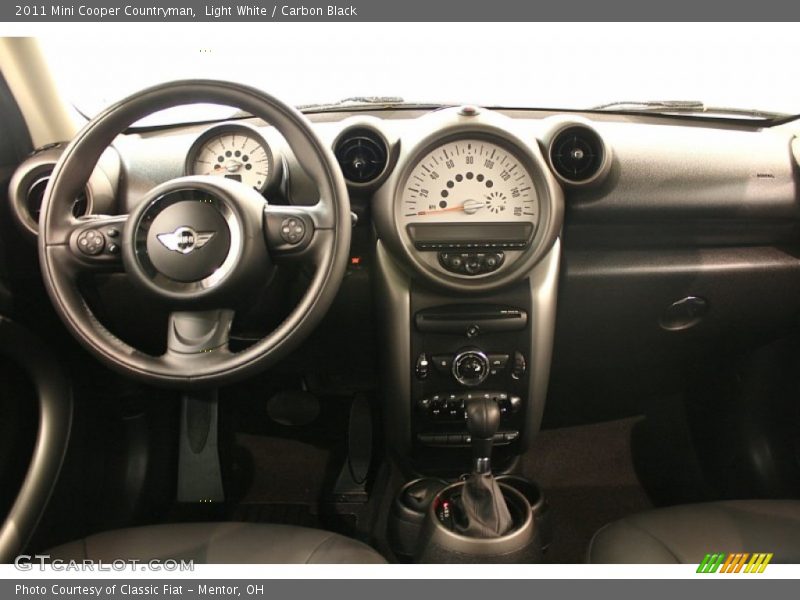 Light White / Carbon Black 2011 Mini Cooper Countryman