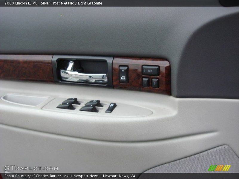 Silver Frost Metallic / Light Graphite 2000 Lincoln LS V8