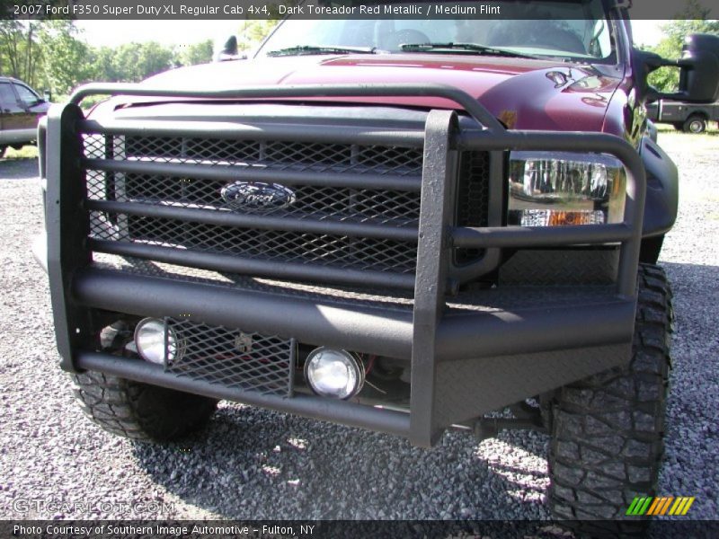 Dark Toreador Red Metallic / Medium Flint 2007 Ford F350 Super Duty XL Regular Cab 4x4