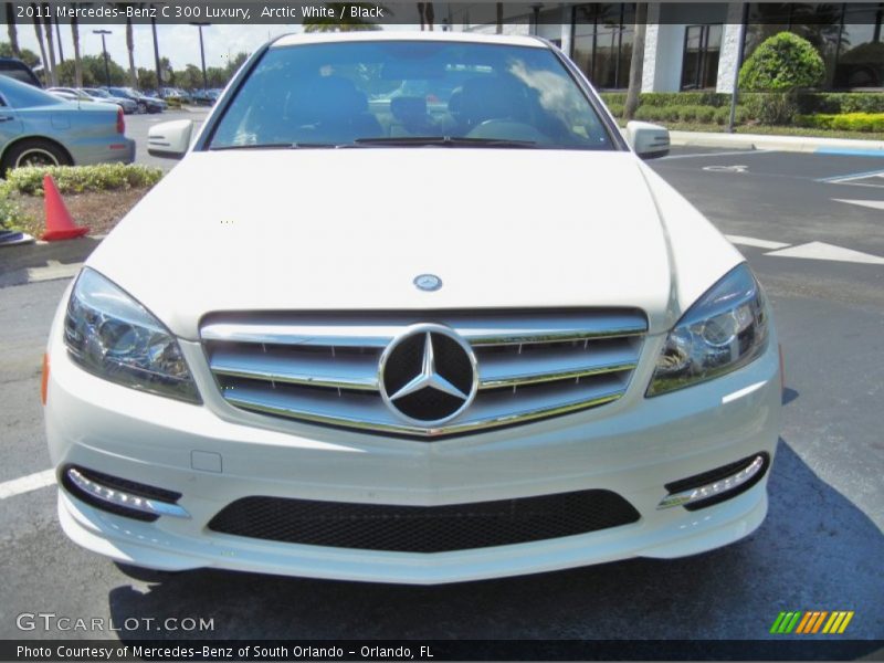 Arctic White / Black 2011 Mercedes-Benz C 300 Luxury