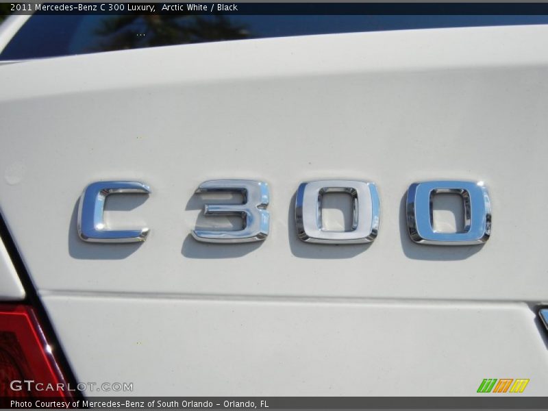 Arctic White / Black 2011 Mercedes-Benz C 300 Luxury