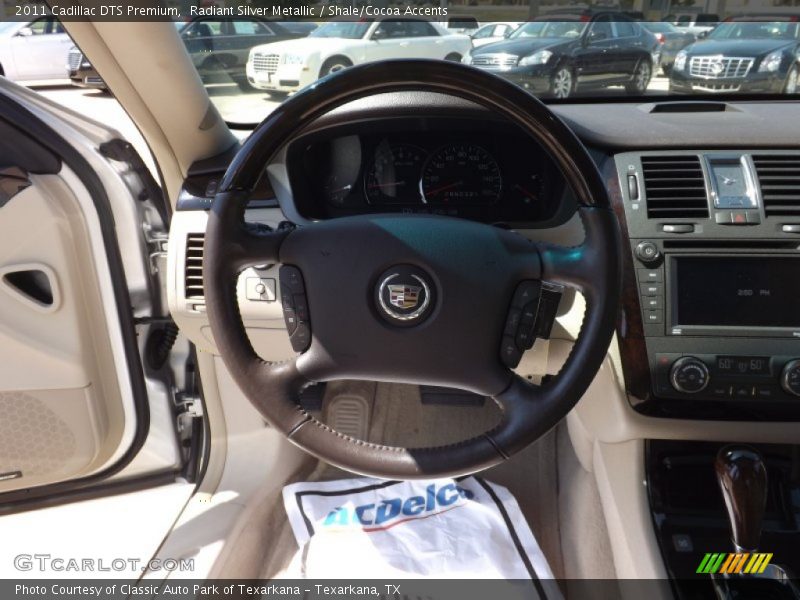 Radiant Silver Metallic / Shale/Cocoa Accents 2011 Cadillac DTS Premium