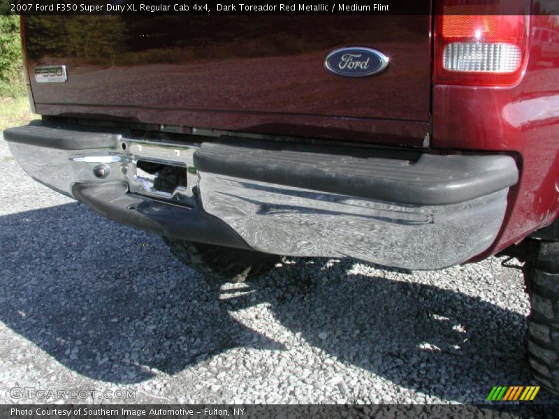 Dark Toreador Red Metallic / Medium Flint 2007 Ford F350 Super Duty XL Regular Cab 4x4