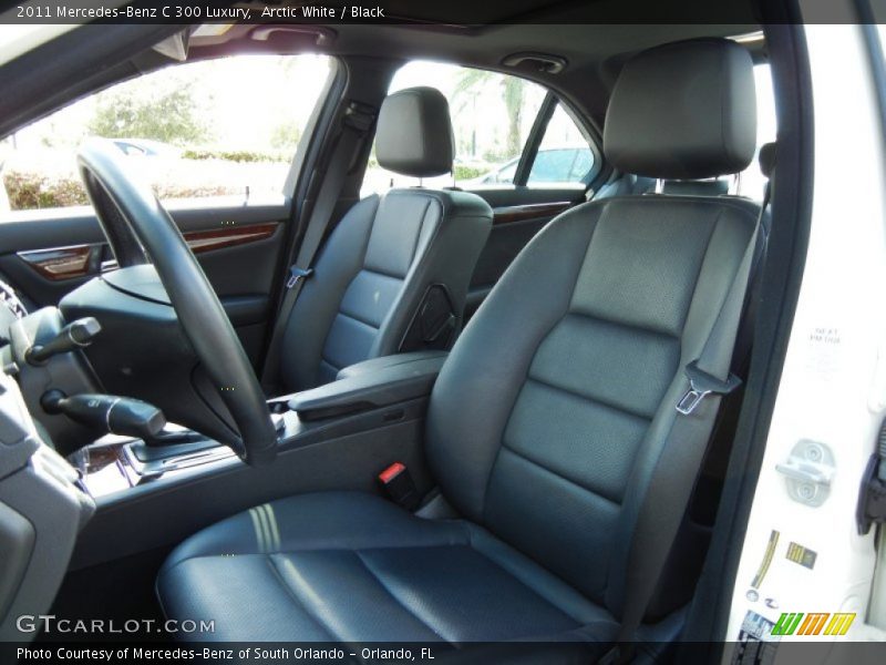 Arctic White / Black 2011 Mercedes-Benz C 300 Luxury