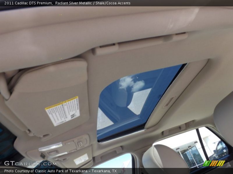 Radiant Silver Metallic / Shale/Cocoa Accents 2011 Cadillac DTS Premium