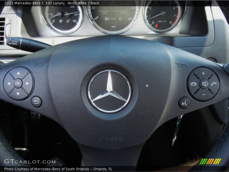 Arctic White / Black 2011 Mercedes-Benz C 300 Luxury