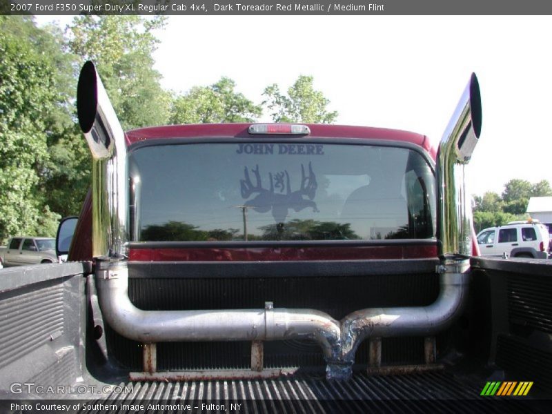 Exhaust of 2007 F350 Super Duty XL Regular Cab 4x4