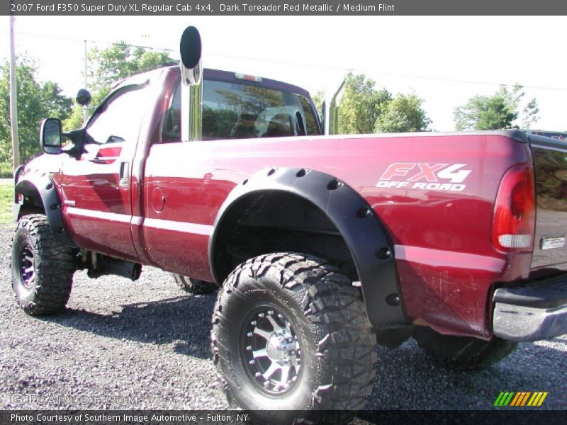 Dark Toreador Red Metallic / Medium Flint 2007 Ford F350 Super Duty XL Regular Cab 4x4