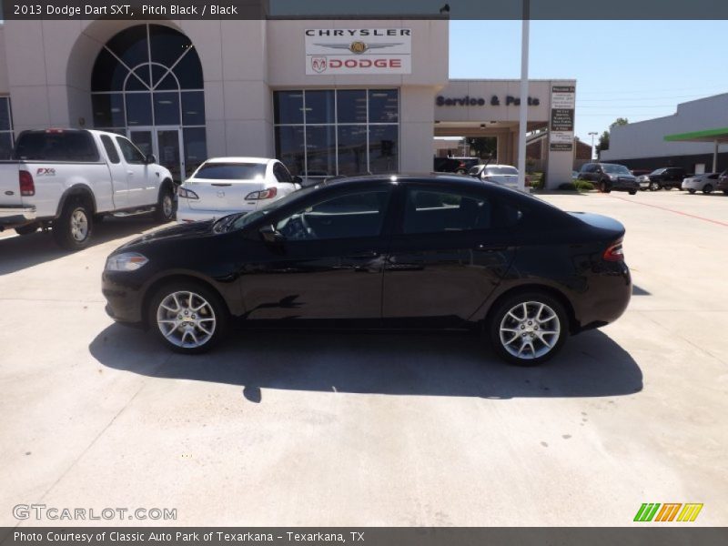 Pitch Black / Black 2013 Dodge Dart SXT