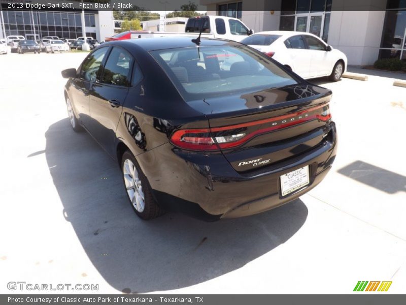 Pitch Black / Black 2013 Dodge Dart SXT