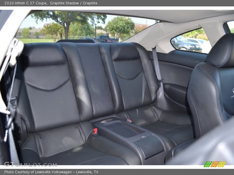 Rear Seat of 2010 G 37 Coupe