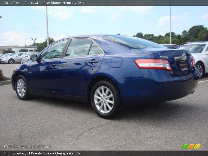 Blue Ribbon Metallic / Bisque 2011 Toyota Camry XLE