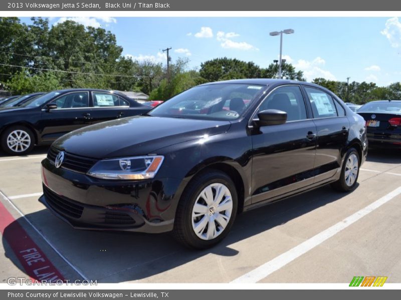 Black Uni / Titan Black 2013 Volkswagen Jetta S Sedan
