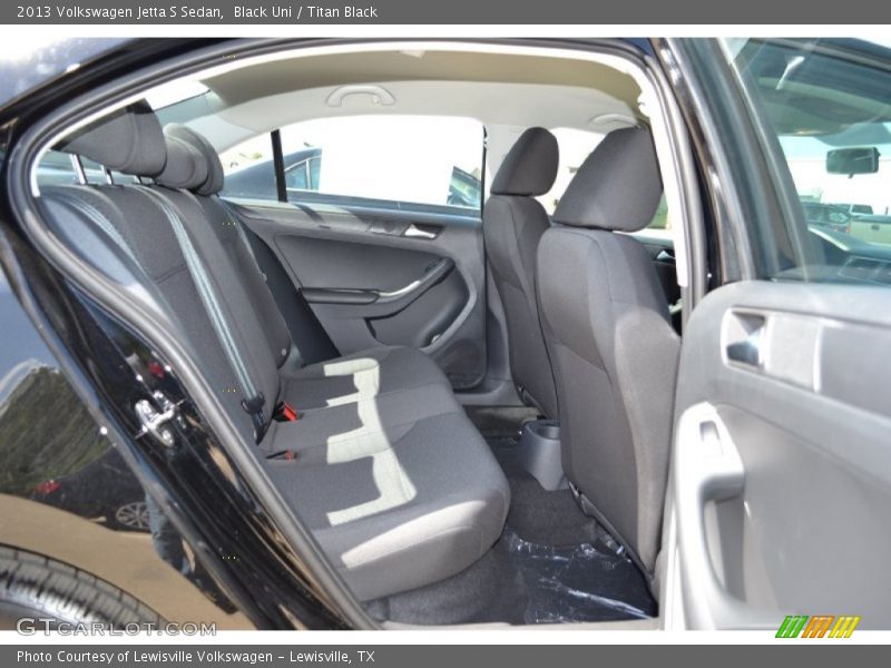 Black Uni / Titan Black 2013 Volkswagen Jetta S Sedan