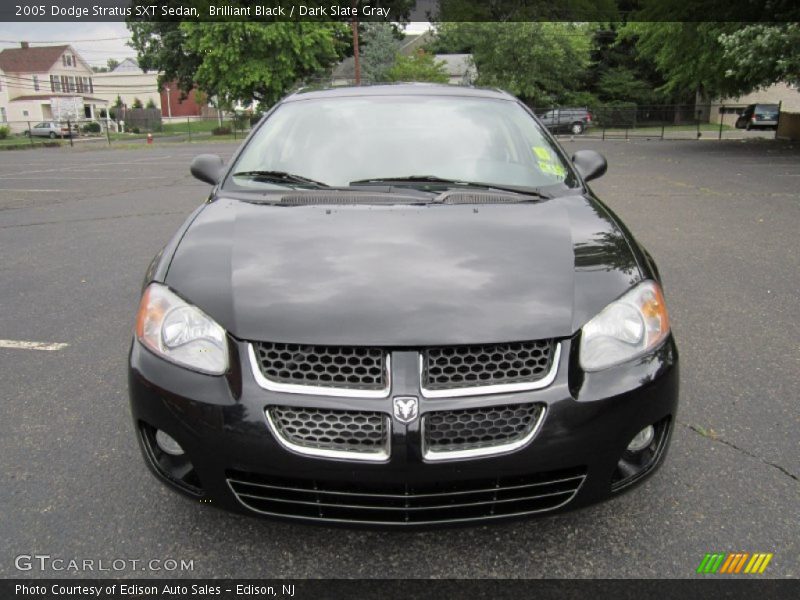 Brilliant Black / Dark Slate Gray 2005 Dodge Stratus SXT Sedan