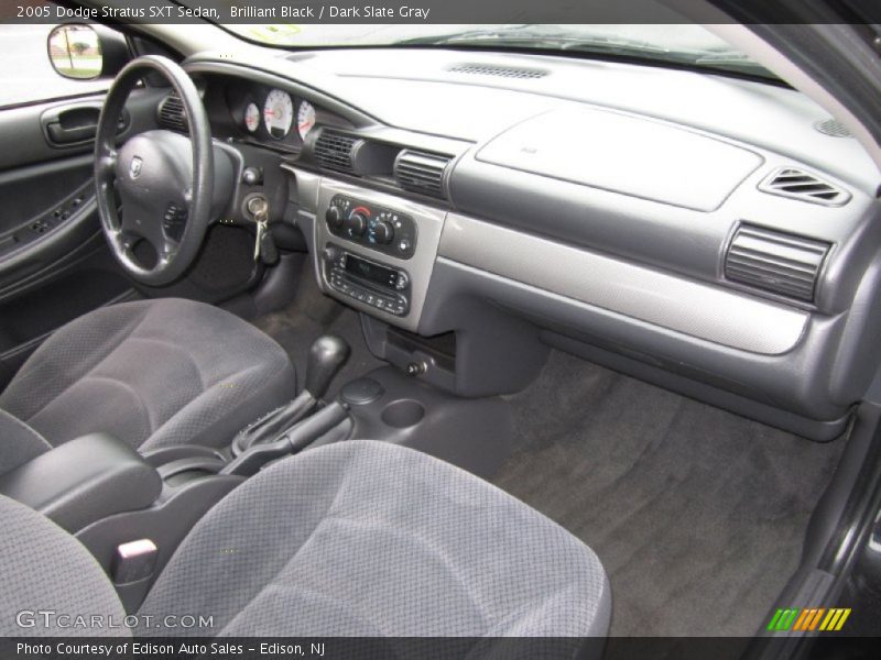 Dashboard of 2005 Stratus SXT Sedan