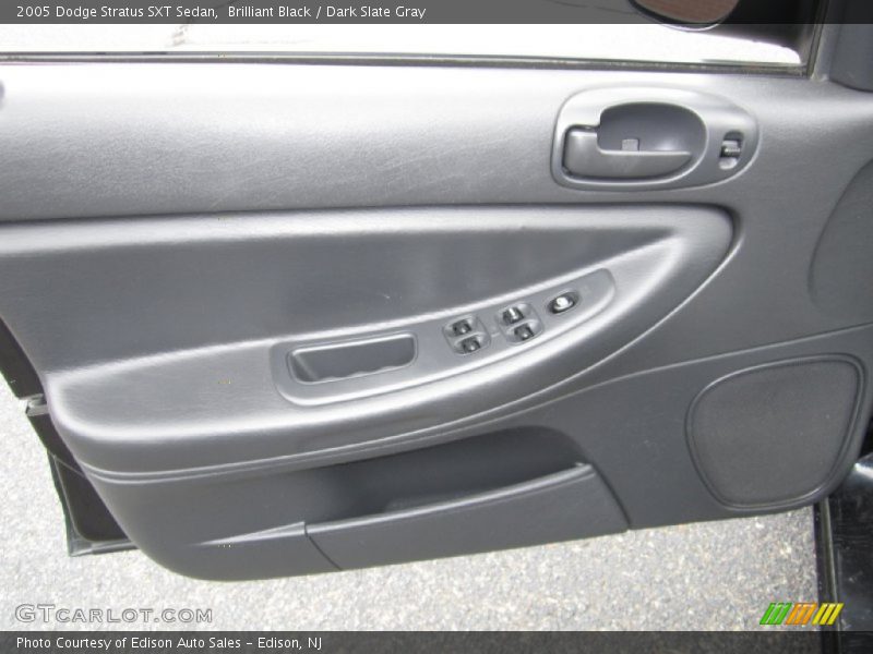 Door Panel of 2005 Stratus SXT Sedan