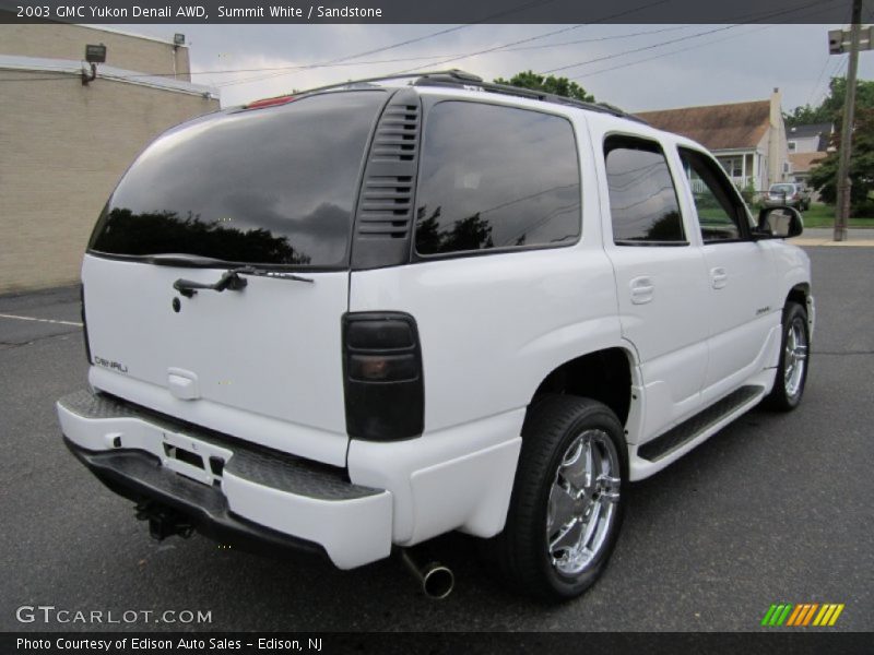 Summit White / Sandstone 2003 GMC Yukon Denali AWD